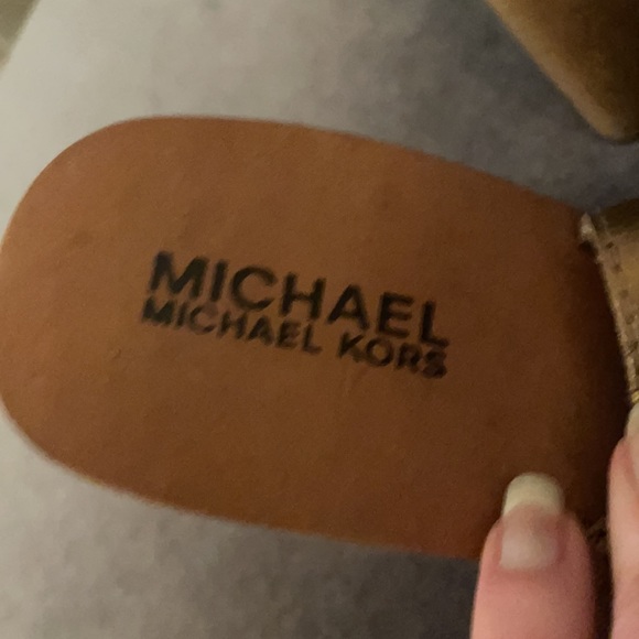 BRAND NEW Michael Kors Bronze and Gold Platform shoe 5.5 - Picture 6 of 7